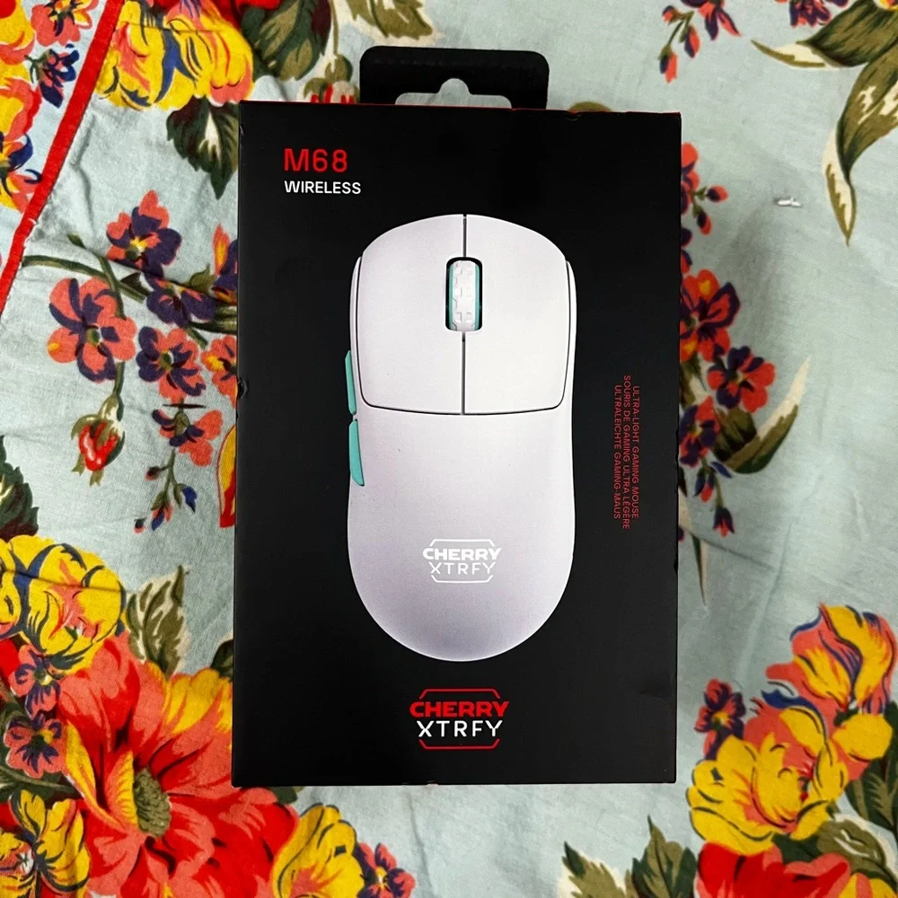 Cherry Xtrfy M68 Wireless Gaming Mouse White Brand New In Box